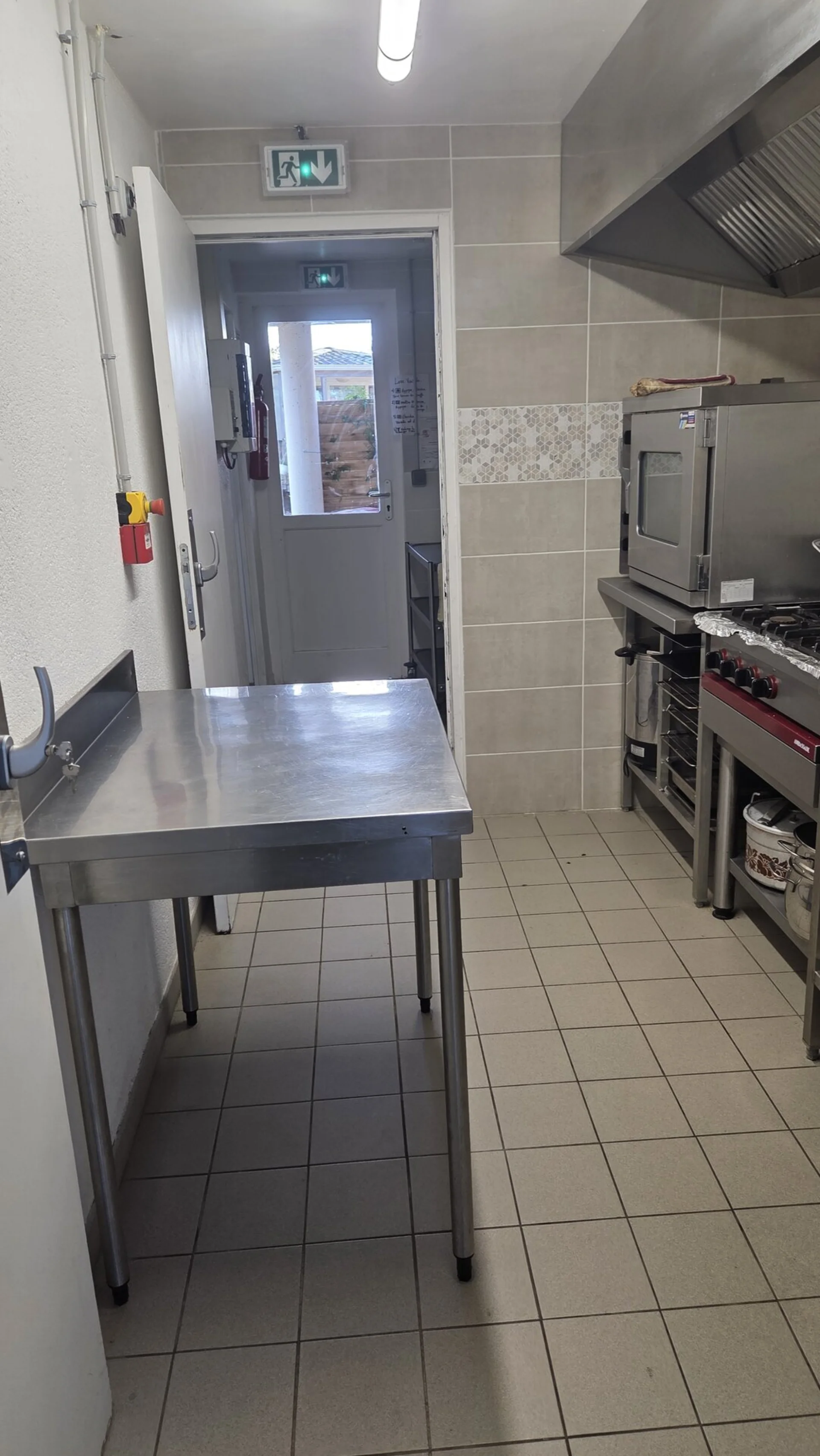 Rangements et ustensiles de cuisine - Domaine de l'Entre-Deux Plévenon Bretagne